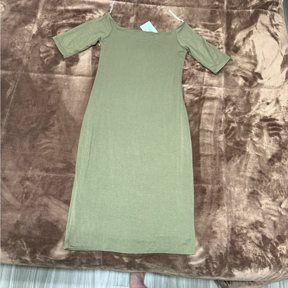 NWT woman’s size small Mahina green Dress - Picture 8 of 10